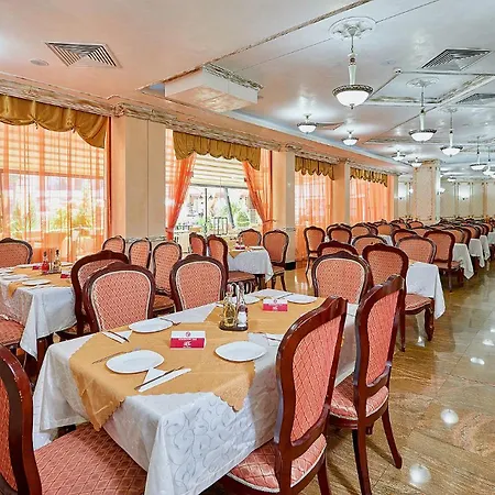 Karolina Ξενοδοχείο 4*