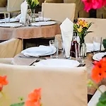 Hotel Karolina Słoneczny Brzeg
