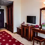 Karolina Hotel Słoneczny Brzeg